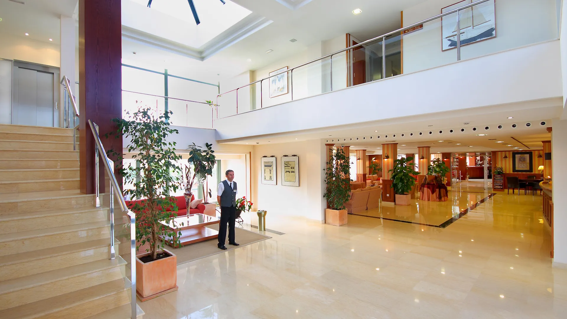 Valentin Menorca Star Hotel 4*, Cala'N Bosch (Menorca)